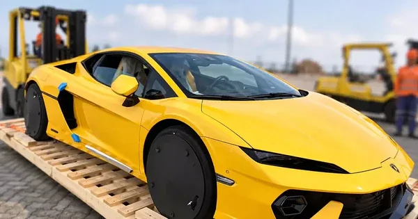 Lý do Cường đô la khoe siêu xe Lamborghini Temerario