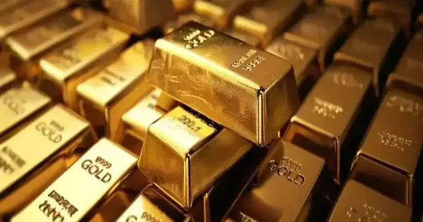 Giá vàng vượt 4.300 USD/ounce, chuyên gia dự báo đỉnh mới