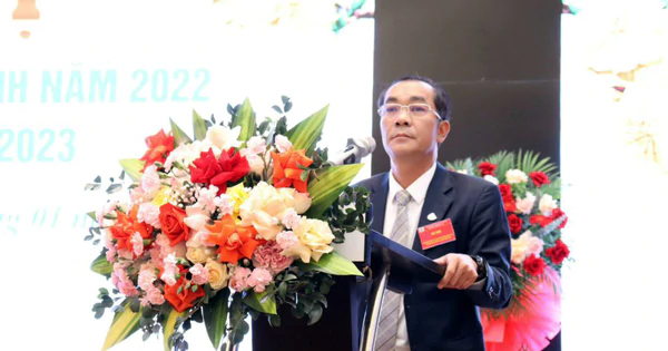 Hé lộ mức lương, thưởng ông Trịnh Văn Tuệ vừa bị khởi tố