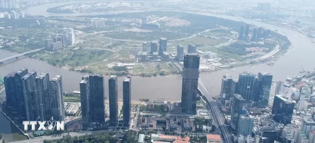 Why International Financial Center Vietnam has yet to attract foreign banks as members.