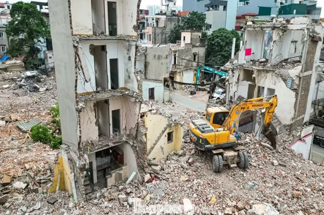 'Đứng ngồi không yên' vì nhà đất đang thế chấp ngân hàng thì bị... giải tỏa