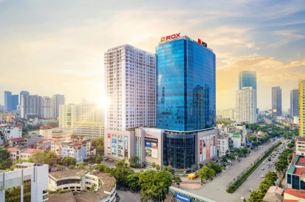 ROX Group's Glorious Age of 30

ROX Group, one of Vietnam's leading diversified conglomerates, is celebrating its 30th anniversary. Established in 1993, ROX Group has grown into a multi-billion dollar company with interests in various sectors, including real estate, retail, and consumer goods.