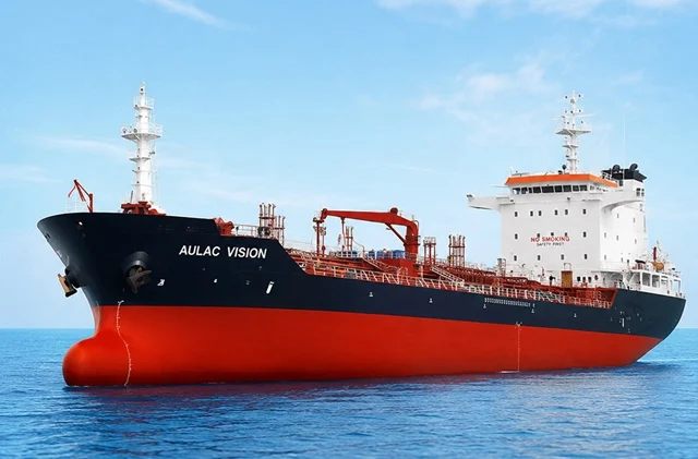 Vietnam Shipbuilding Industry Group (HSI) hikes shipping rates by 30% due to Middle East tensions.
