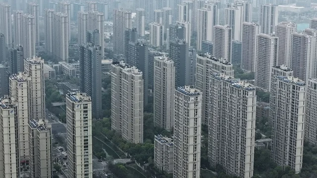 After the Crisis, China's Concept of Home Ownership is Undergoing a Transformation

In this article, we will explore the changing attitudes towards homeownership in China following the recent economic crisis.