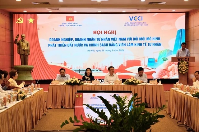 Kinh tế tư nhân cần được trao cơ hội tham gia các dự án chiến lược quốc gia
