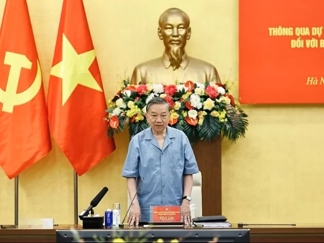 Party General Secretary, President: Institutional Framework Must Become a Driving Force for Development