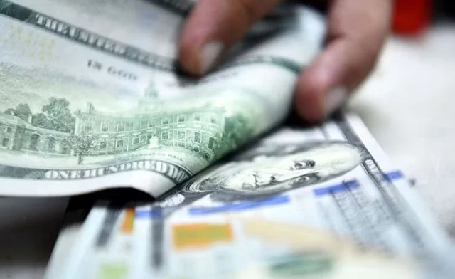 Giới đầu tư kỳ vọng đồng USD lên giá khi Fed đổi hướng chính sách
