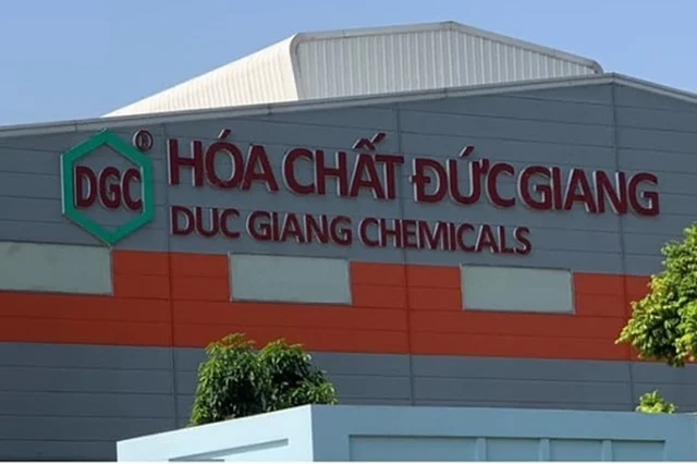 DGC Aims to Sell Alcohol Plant After Injecting Hundreds of Billions of Dong.