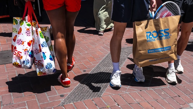 US Inflation Gauge Surges 6.5%, Exceeding Expectations