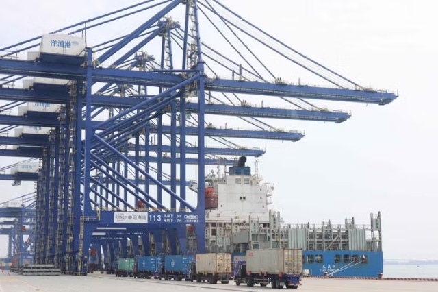Tòa án Tối cao Mỹ giữ nguyên phán quyết về thuế quan đối với hàng hóa Trung Quốc