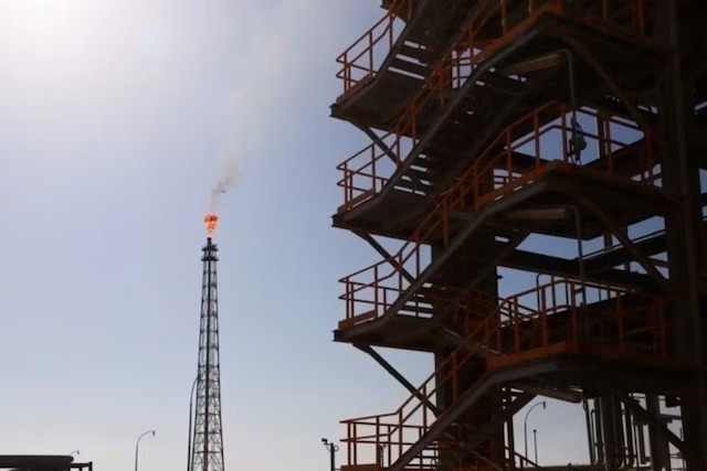 Iran khôi phục gần 90% công suất hóa dầu sau các cuộc không kích
