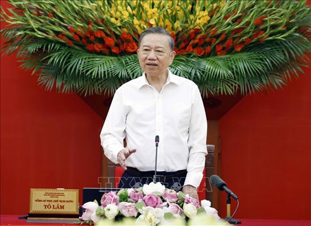 Tổng Bí thư, Chủ tịch nước: Dịch vụ công phải thật sự giúp người dân đỡ tốn thời gian và chi phí