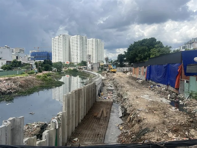 UBND TPHCM yêu cầu đẩy nhanh giải ngân vốn đầu tư công