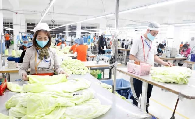 Dệt may Việt Nam duy trì đà tăng trưởng, xuất siêu gần 10 tỷ USD