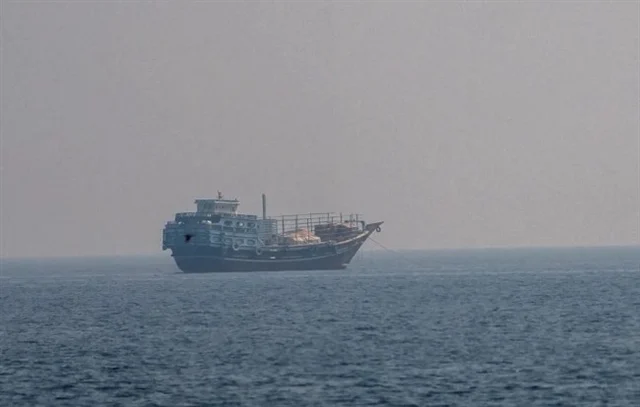 Eo biển Hormuz gần như tê liệt khi lệnh ngừng bắn đứng trước nguy cơ đổ vỡ