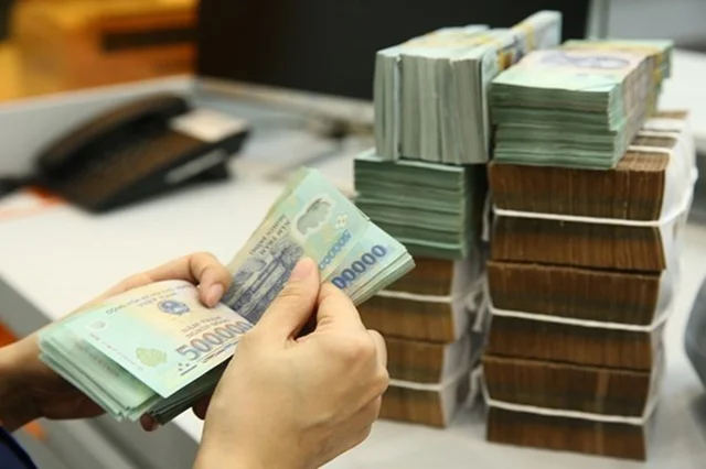 NHNN: Mức cho vay để đầu tư ra nước ngoài tối đa không quá 70% vốn