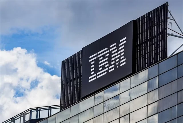 Tập đoàn công nghệ IBM “bốc hơi” gần 25% giá trị sau cú sốc AI