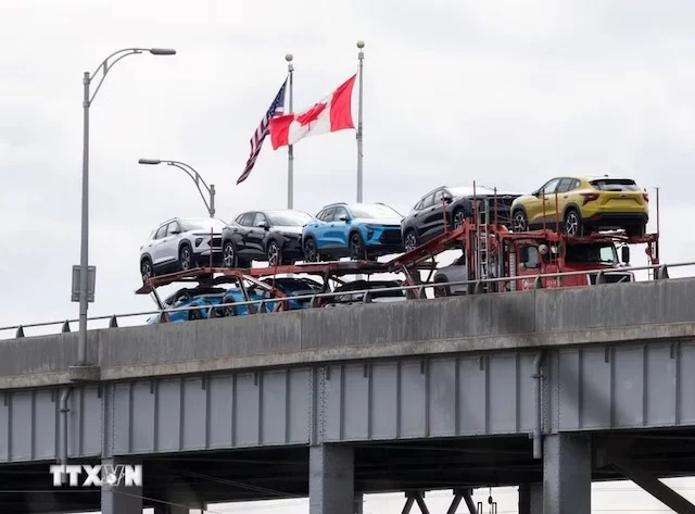 Canada và Mexico bắt tay bảo vệ ngành ôtô trước thuế quan Mỹ