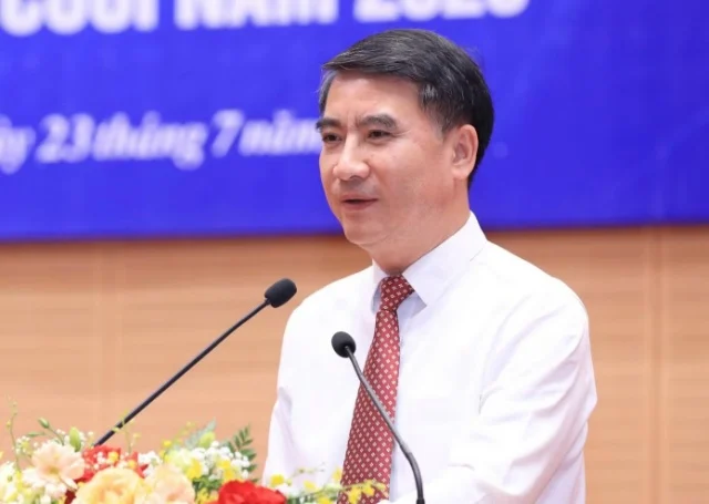 Lãnh đạo Hà Nội: 'Nộp thuế chậm thì các anh phạt, thuế chậm hoàn thì chẳng ai phạt'