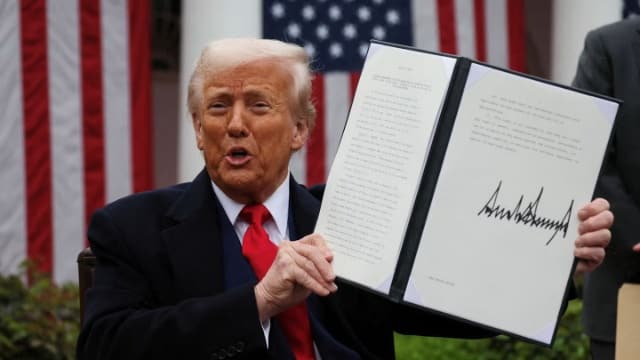 Chính quyền Trump đã hoàn trả 100 tỷ USD thuế quan "Ngày Giải phóng"
