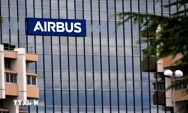 Airbus và Boeing chạy đua tăng sản lượng máy bay