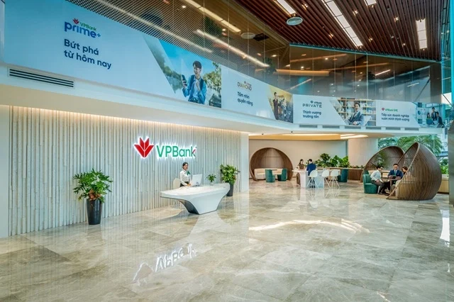 Lợi nhuận lập đỉnh, cổ phiếu VPBank được giới phân tích đánh giá “hấp dẫn”