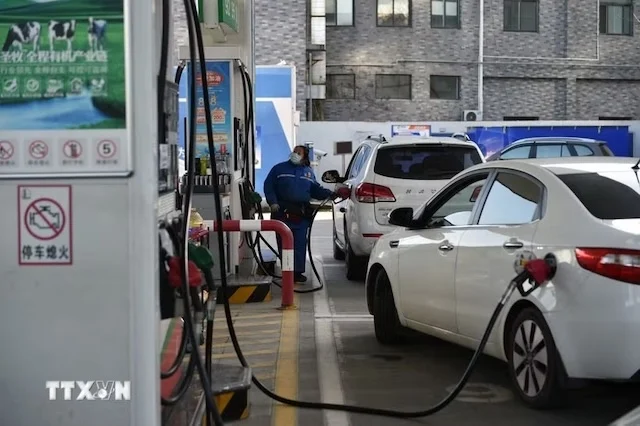 IEA tiếp tục hạ dự báo nhu cầu dầu mỏ năm 2026