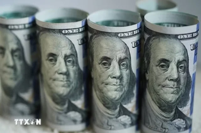 Đồng USD chạm mức thấp nhất kể từ tháng Năm