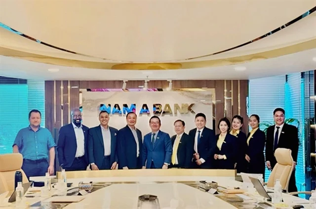 Nam A Bank nâng quy mô hợp tác với BlueOrchard lên 100 triệu USD, tiếp tục mở rộng tín dụng với các đối tác Thụy Sĩ