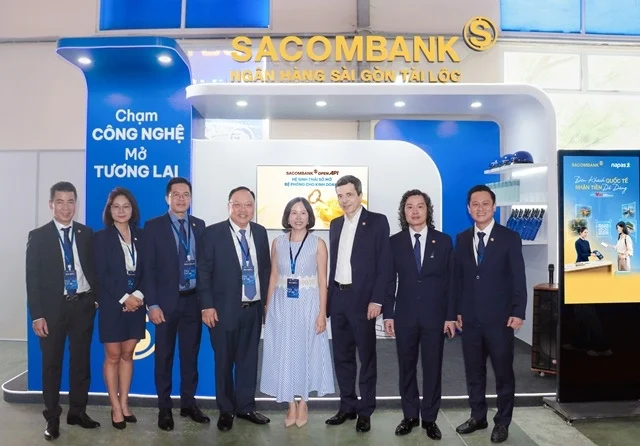 SACOMBANK đưa tài chính số đến gần hơn với đời sống người dân