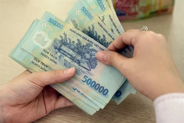Quốc hội tán thành giảm 30% thuế thu nhập cá nhân và thuế thu nhập doanh nghiệp