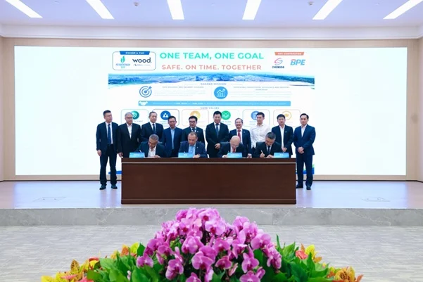 Khởi động triển khai hợp đồng EPC Dự án nâng cấp, mở rộng NMLD Dung Quất: Đồng lòng hành động, kiến tạo thành công