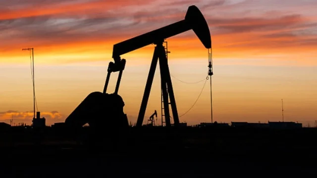 Dầu WTI giảm hơn 5% trong tuần qua khi đàm phán Mỹ-Iran rơi vào bế tắc