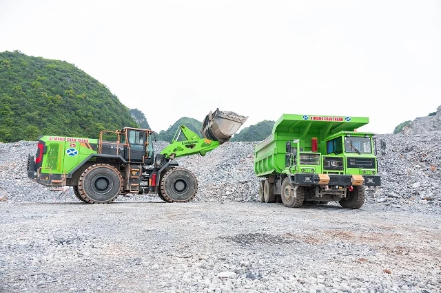 Lợi nhuận 6 tháng Xi măng Xuân Thành tăng 90%, gánh nợ ngân hàng gần 9,500 tỷ