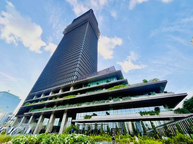 Chủ mới tòa Saigon Marina IFC tiếp tục lỗ hàng trăm tỷ, ôm nợ trái phiếu hơn 10 ngàn tỷ