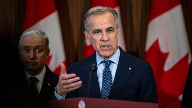 Mỹ và Canada khẩu chiến sau khi đàm phán thương mại đổ vỡ