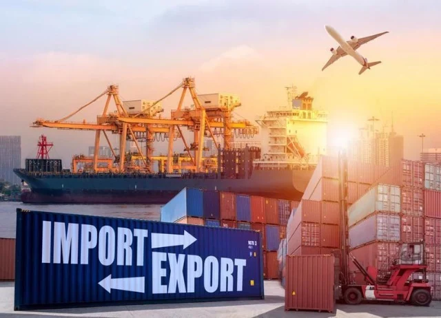 Thu ngân sách xuất nhập khẩu 8 tháng đầu năm đạt gần 353 ngàn tỷ