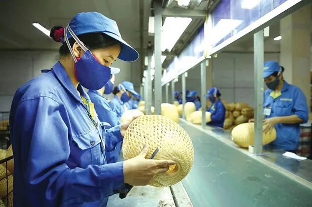 Khơi thông dòng vốn 408,000 tỷ đồng: Từ ưu đãi lãi suất đến nâng cao sức khỏe doanh nghiệp