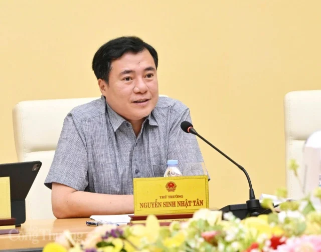 Thứ trưởng Bộ Công Thương làm Phó Bí thư Thành ủy TPHCM