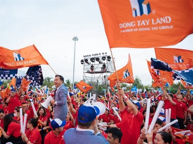 Hàng trăm tỷ đồng phải thu của Đông Tây Land và đường đi của dòng tiền nội bộ