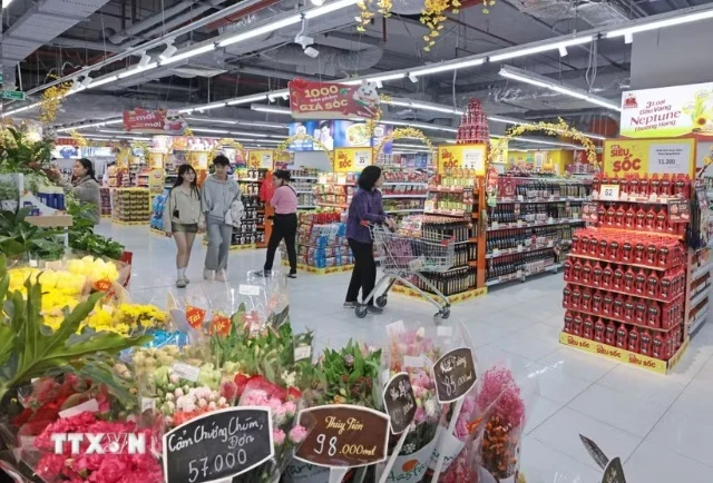 Saeki đào tạo nhân sự cho kế hoạch mở 100 siêu thị tại Việt Nam