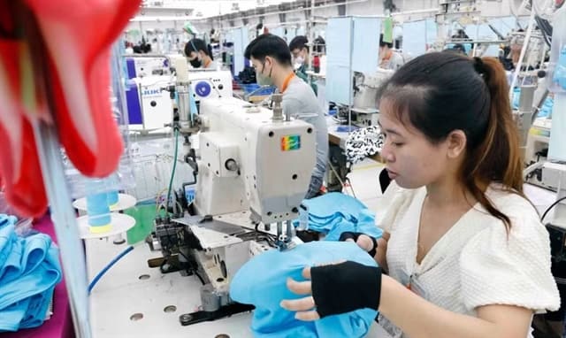 Thêm dư địa nâng giá trị xuất khẩu cho hàng Việt