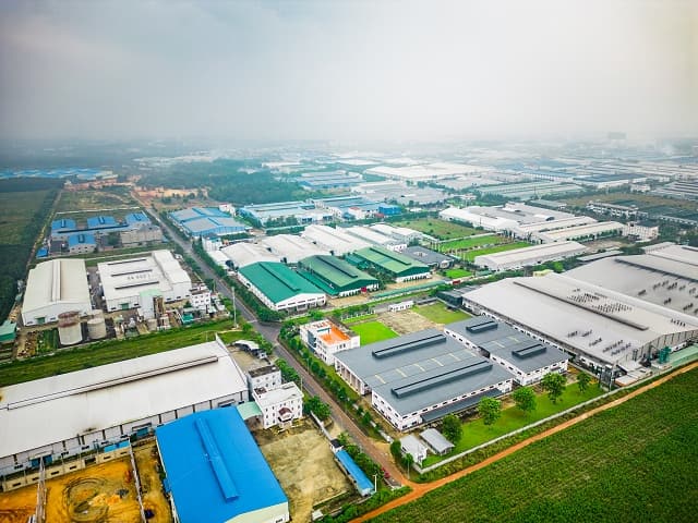 Nam Tân Uyên lãi quý 3 giảm 63%, nợ xấu tăng gần gấp đôi