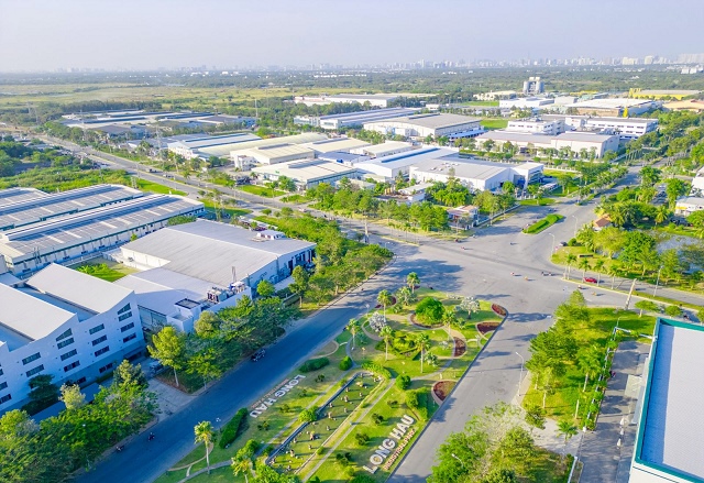 Long Hậu muốn vay 1,500 tỷ mở rộng khu công nghiệp, vượt kế hoạch lợi nhuận sau 9 tháng
